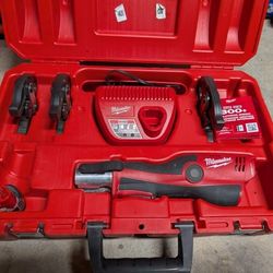 Milwaukee M12 Propress + Fittings 