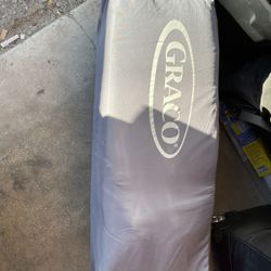 Graco Portable Crib