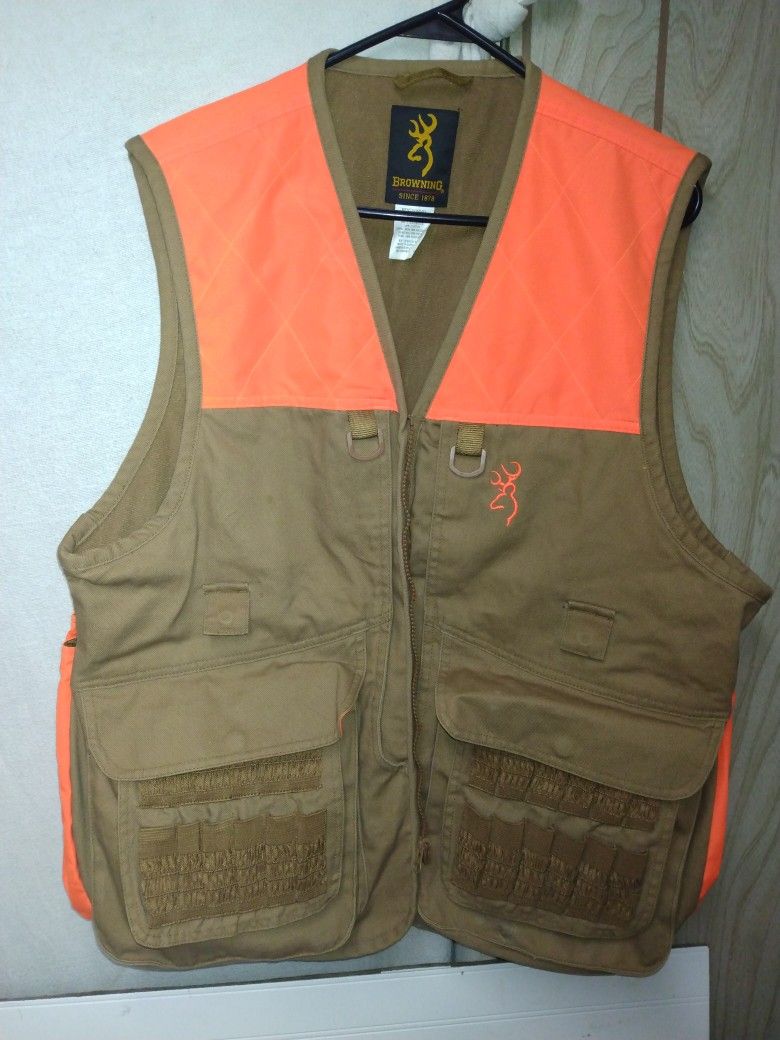 Browning Hunting Vest ,with Hat And Gloves