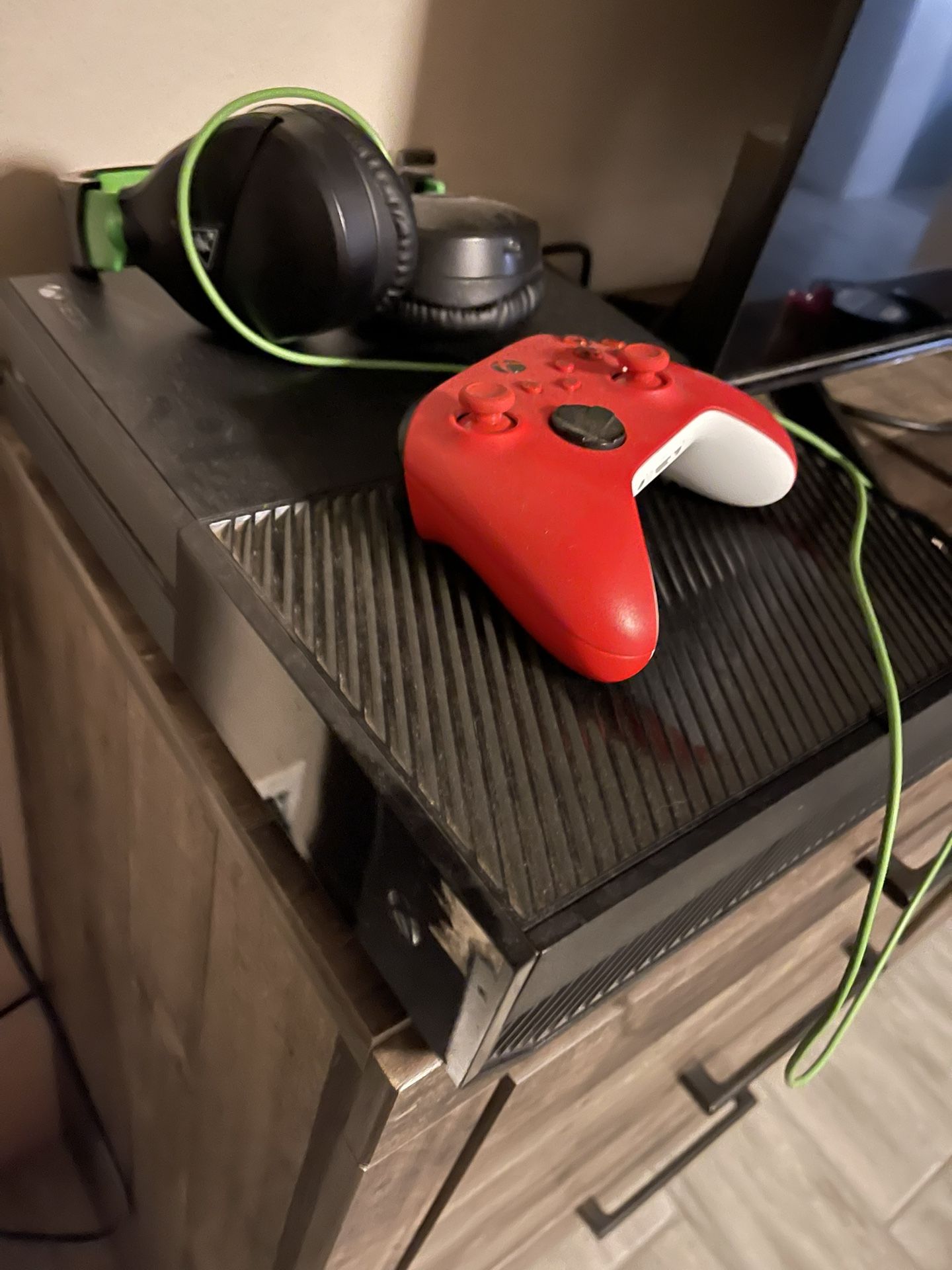 Xbox ( W/ Headset And Controller)