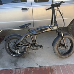 Used 2022 Aventon Sinch Bike