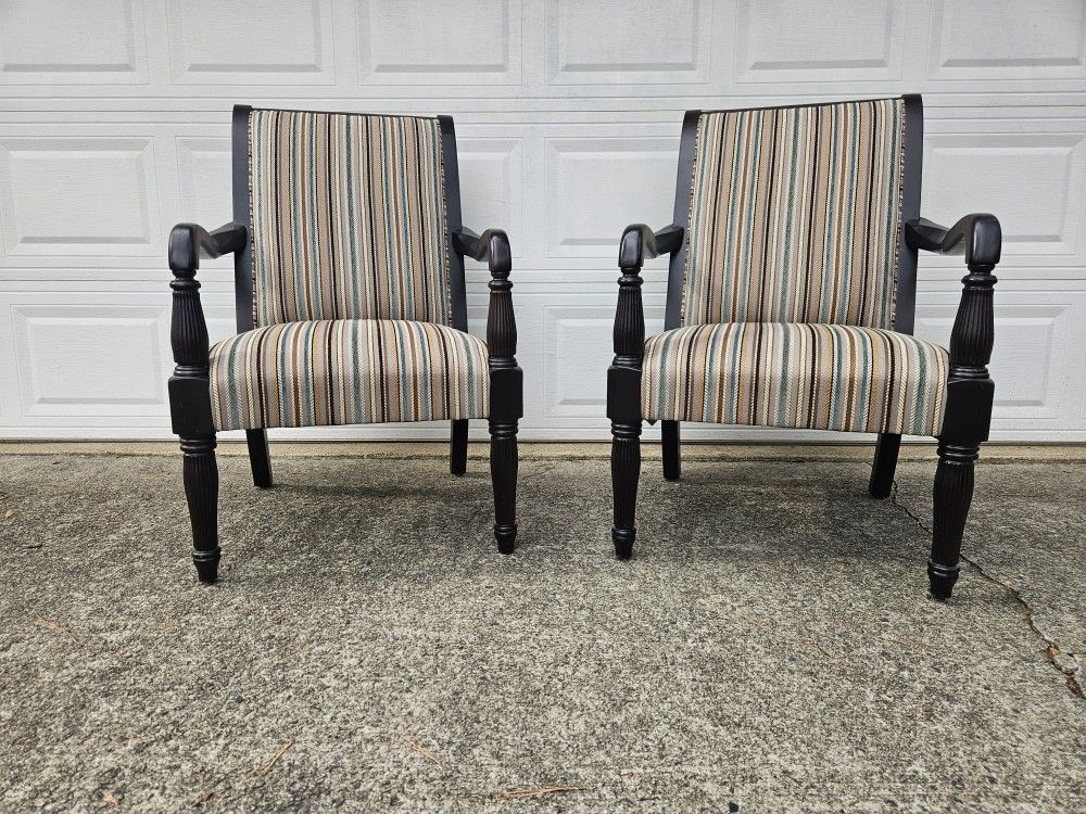 2 Accent Armchairs Living Room or Bedroom Chairs High Quality 