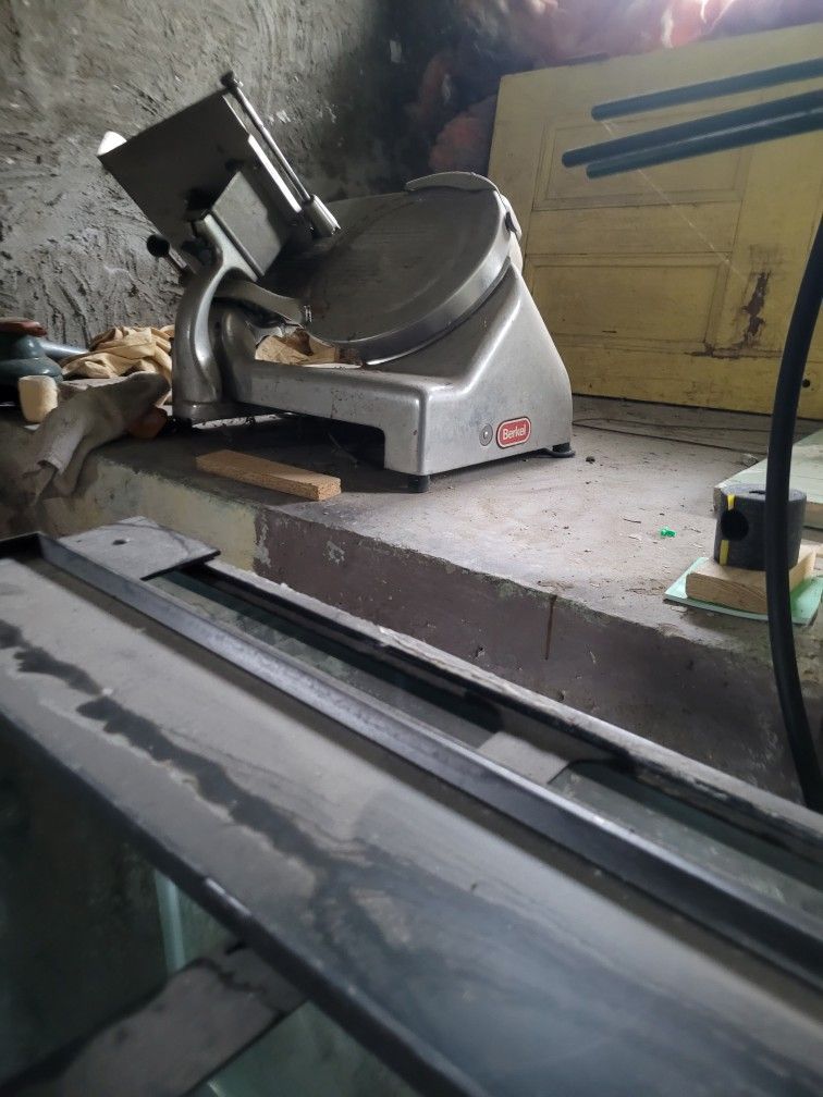 Industrial Meat Slicer 