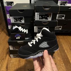 Jordan 5 Retro ‘Black Metallic Reimagined’ Size 2C-10C, 12.5C Brand New