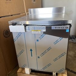 Beverage-Air WTR27AHC-23 27" Commercial 1 Door Worktop Refrigerator 