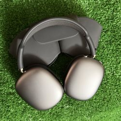 Apple AirPods Max Space Grey (Lightning) USED But Works Perfectly 