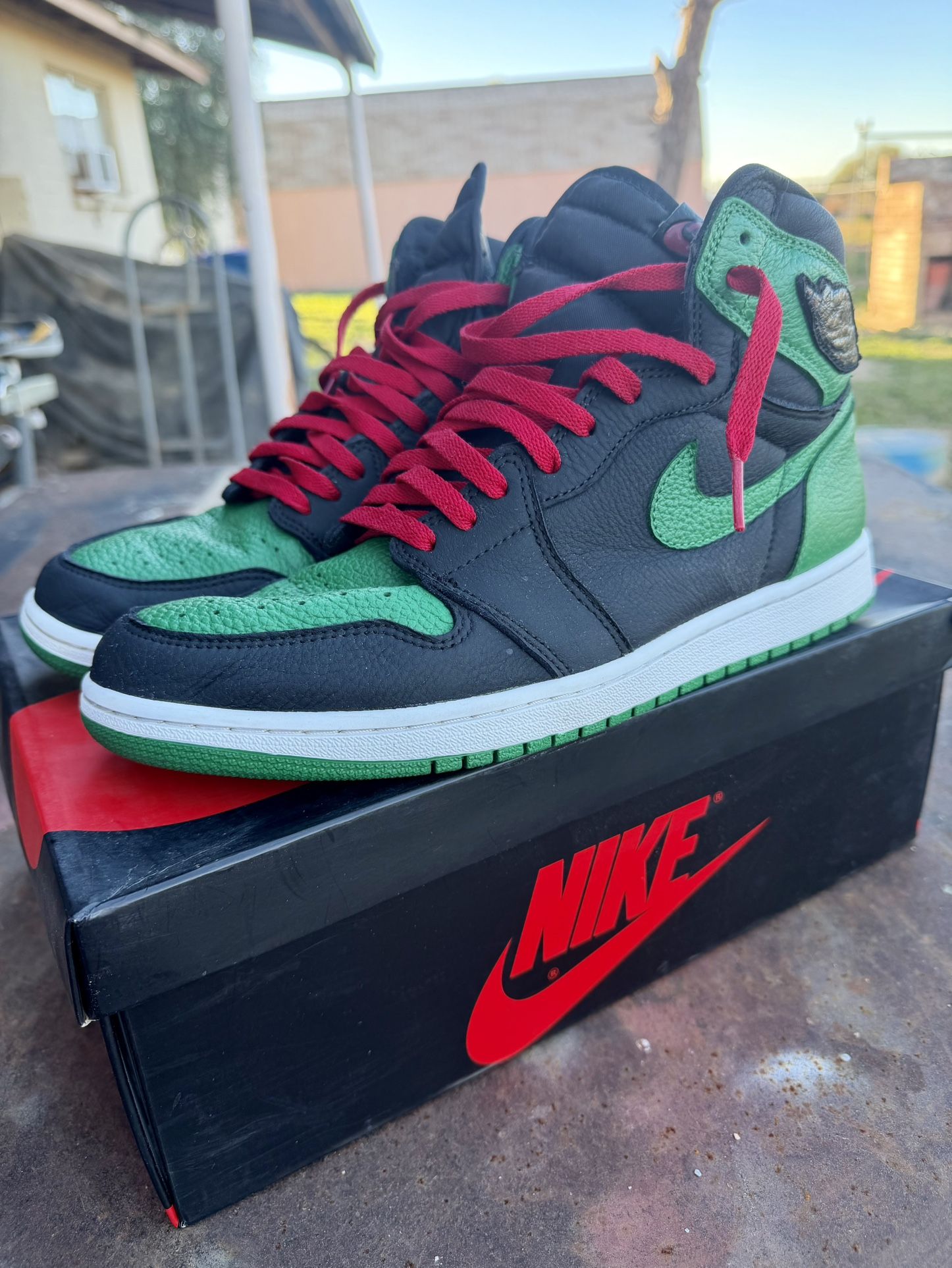 Jordan 1 Pine Green