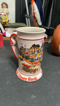 Disney Stein