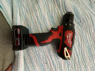 Milwaukee drills with the batteries