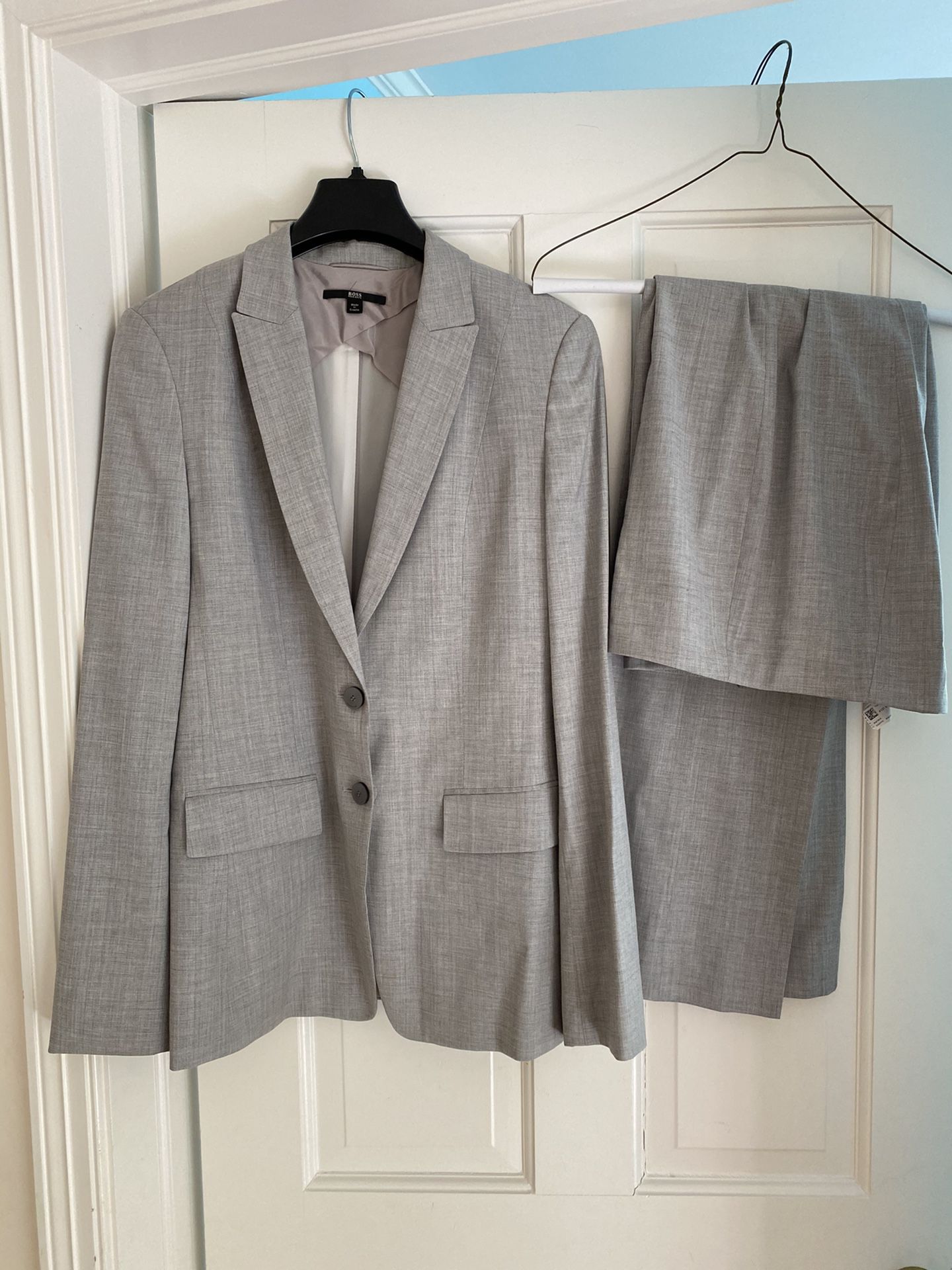 Hugo Boss Women’s Juicylana Gray Suit Jacket + Pants - Size 4