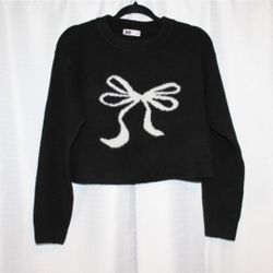 SO Black Bow Cropped Sweater – Juniors S