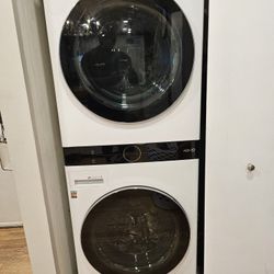 LG ThinQ SMART WashTower (GAS, Not Electric)
