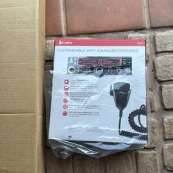 The 29 LX is a professional CB radio with a selectable 4-color LCD display based on the 29 LTD Classic platform