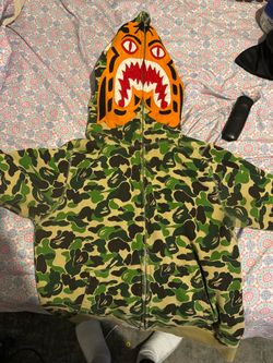 bape hoodie