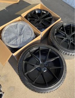 Brand New Niche Misano Wheels Rims And New Tires