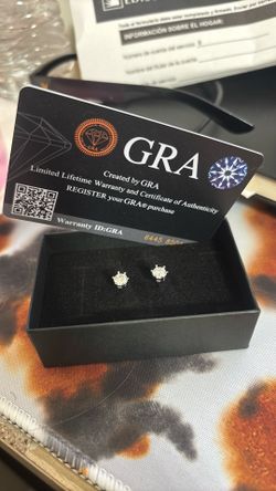 Round Brilliant 5mm 0.5 ct Earrings
