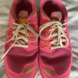 Nike Girl Shoes