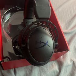 Hyper-x Cloud Alpha Headphones