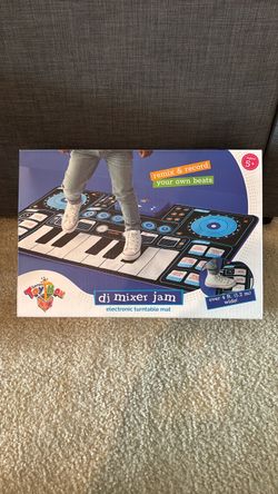 Floor piano