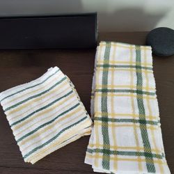 Three New Towels & 6 Washcloths