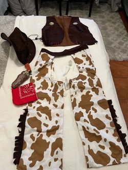 Small cowboy/cowgirl suit size 10/12