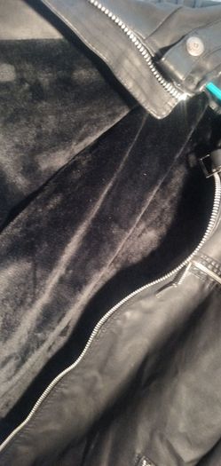 Leather jacket with zipper