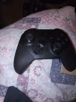 Xbox one Elite 2 Series Barely used