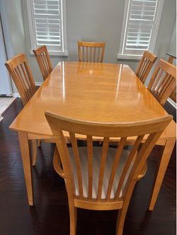 Dining set and sideboard