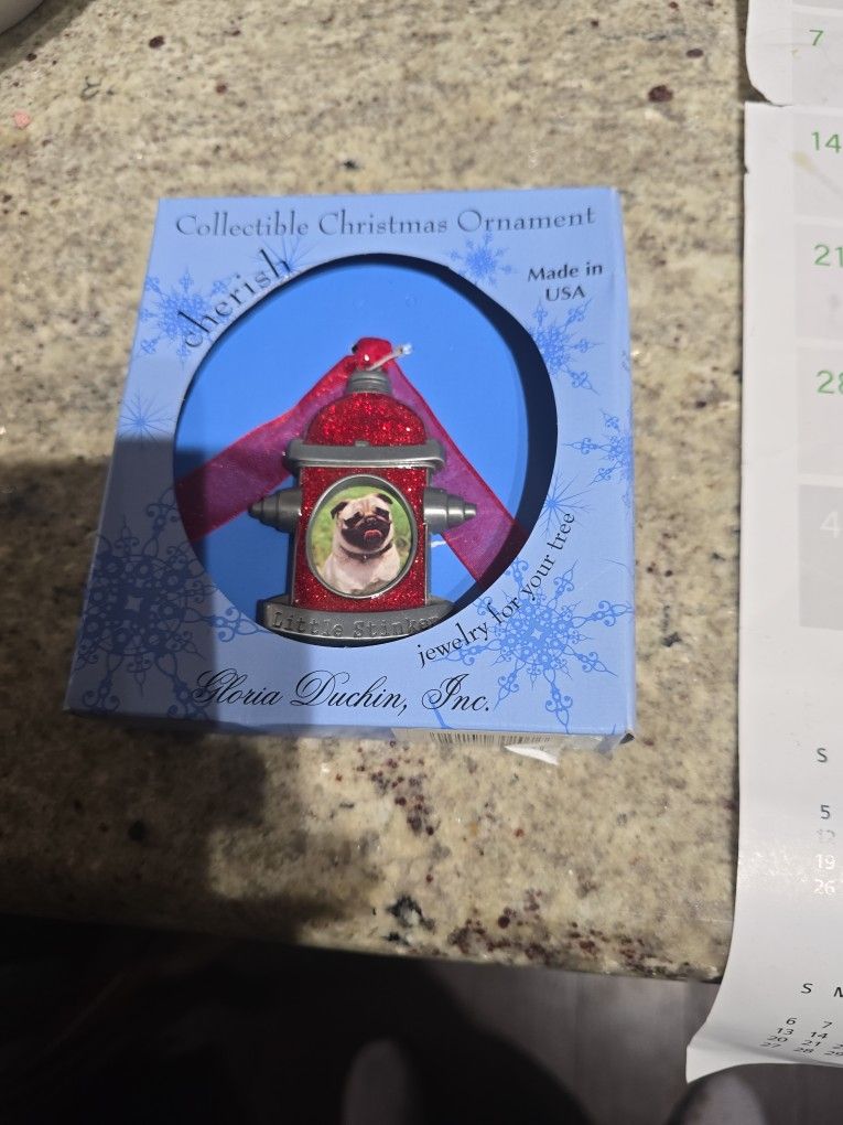 Vintage Pug Christmas Ordamate