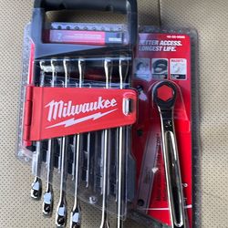 Milwaukee metric Ratcheting combo wrench set