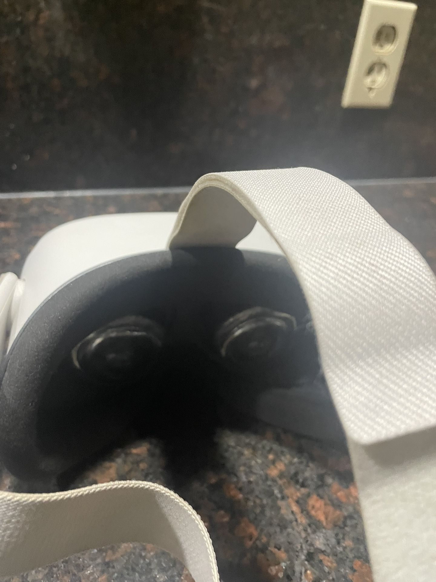 OCULUS QUEST 2