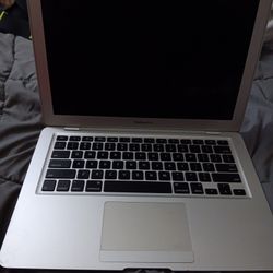 MacBook Air 13"