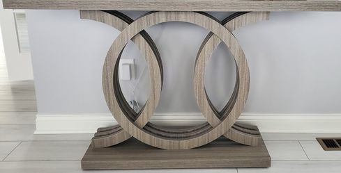 Entryway table