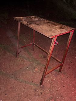 Welding bench