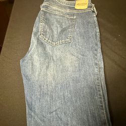 Hollister Jeans 