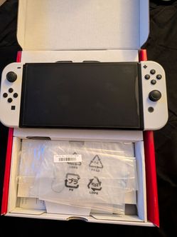 Nintendo Switch OLED White Perfect Condition CIB + Extras