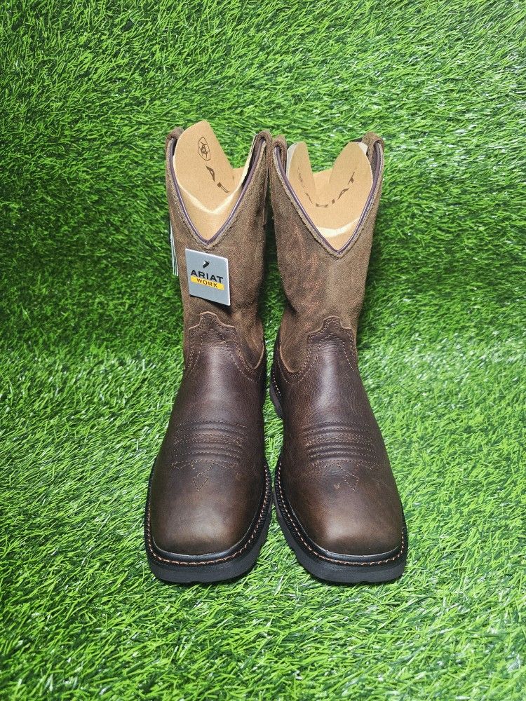 ARIAT MEN'S WATERPROOF WORK BOOT SIZE 11EE