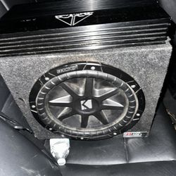 2000 Watt Amp With 2000 Watt Kicker Sub