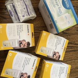 Milk Storage Bags +nipple Pads+nipple Cream