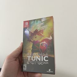 Tunic Deluxe Edition For Nintendo Switch