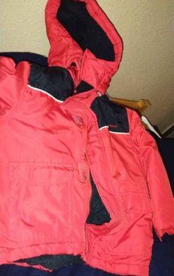 $10 SNOZU BABY'S JACKET SIZE 18 MONTHS