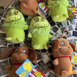 GRINCH Back In Stock Grinch Or Max Plushies With Clips 