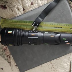 BTML (generic) Rechargeable Flashlight / Powerbank