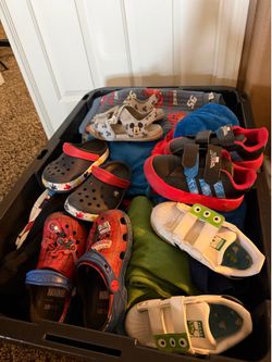 Boys size 5/6 clothes and shoes toddler size 10/11