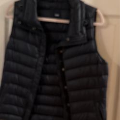 Vest 