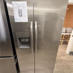 Frigidaire Double Sided Refrigerator 