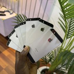 iPhone SE Unlocked With Warranty 