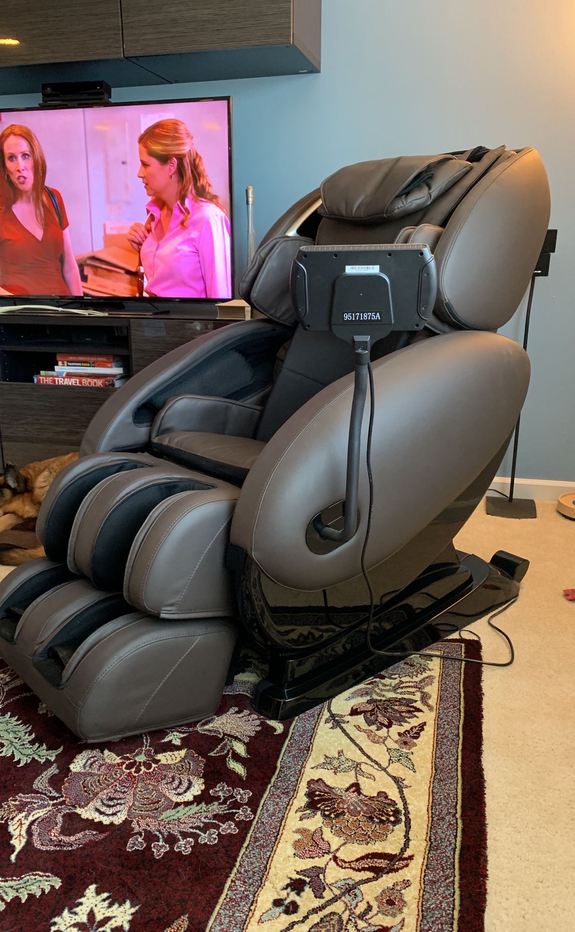 Relax2Zero 2.0 massage chair, USJ-9050, by US Jaclean aka Daiwa