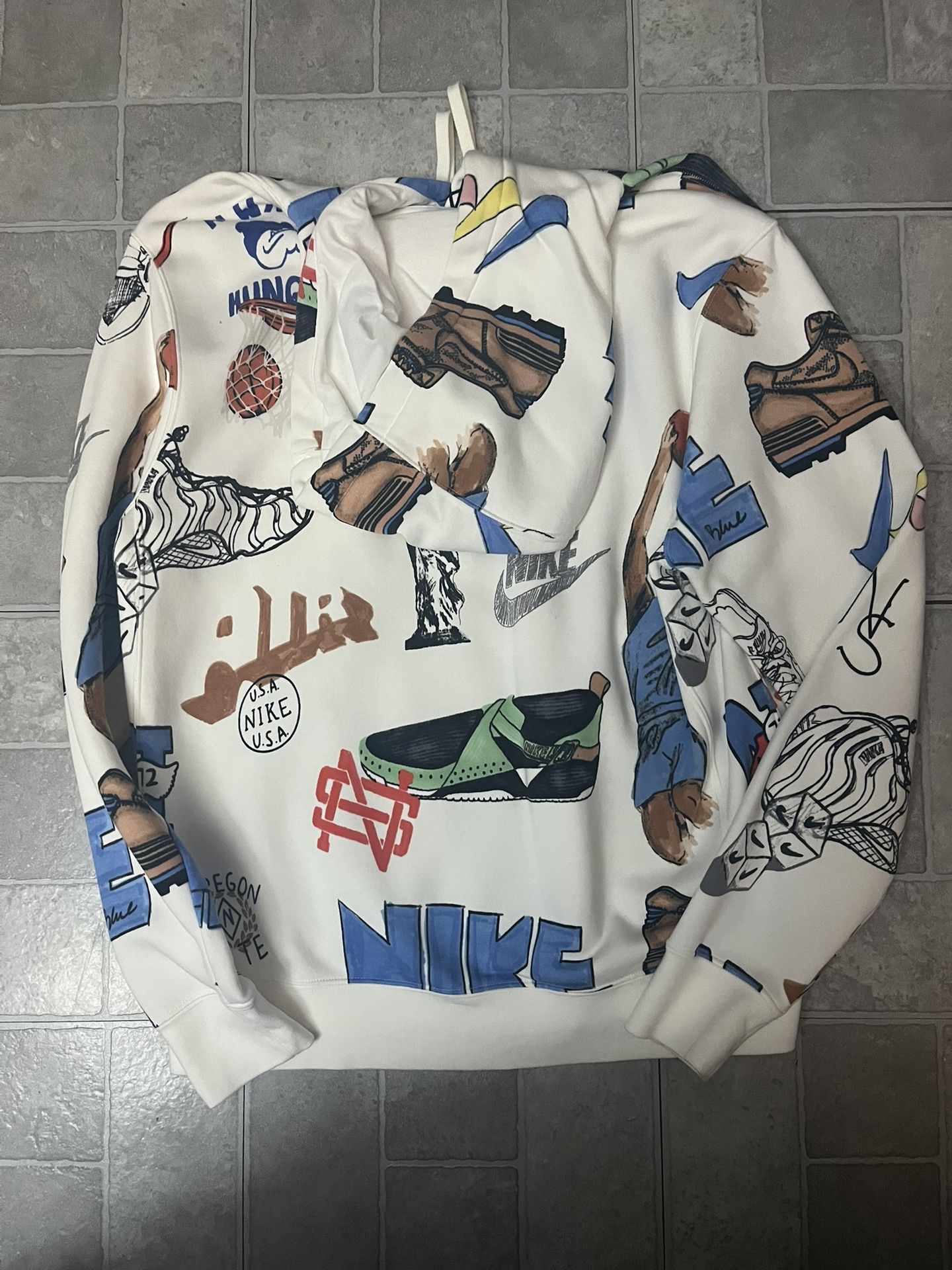 Nike Hoodie Size Meduim Men