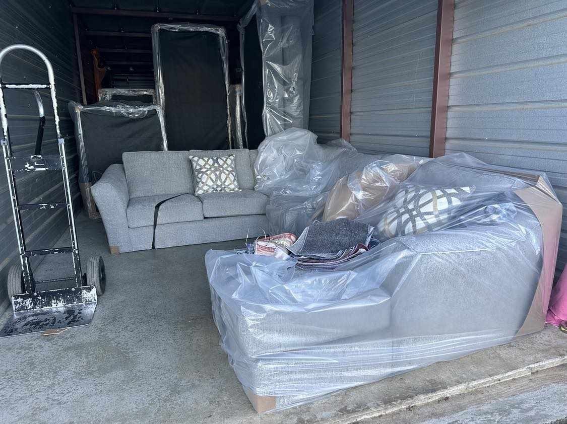 New Gray Sectional $895